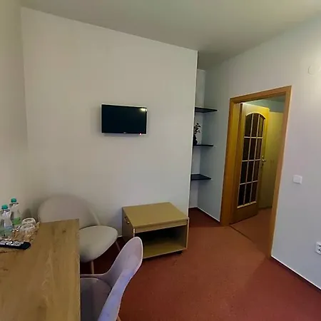 Brixen 3* Havlíčkŭv Brod